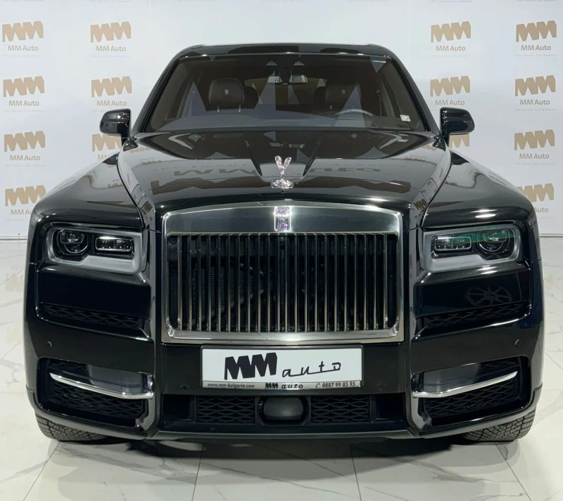 Rolls-Royce Cullinan, снимка 5 - Автомобили и джипове - 44630595