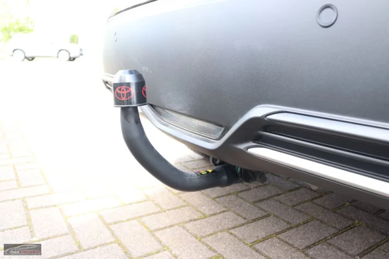 Toyota C-HR 2.0/GR-SPORT/184HP/HYBRID/NAVI/KLESS/LED/DAB/509f, снимка 9 - Автомобили и джипове - 51247243