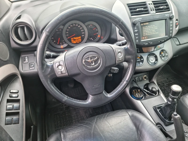 Toyota Rav4, снимка 12 - Автомобили и джипове - 52653872