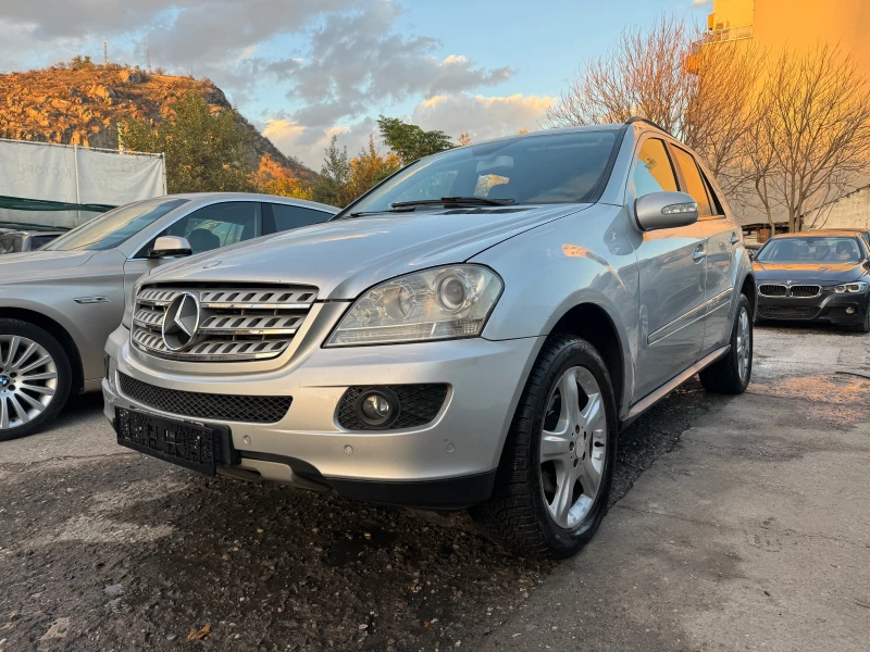 Mercedes-Benz ML 320 CDi 224HP 4 MATIC KOJA NAVI FUUUL 2009G, снимка 2 - Автомобили и джипове - 52441729