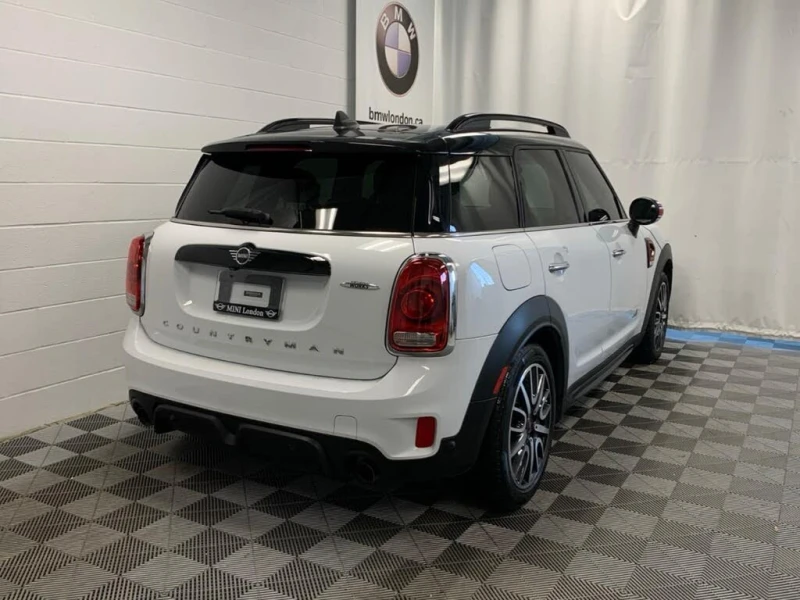 Mini Countryman JOHN COOPER WORKS* HEAD-UP* AMBIENT* ПАНОРАМА, снимка 4 - Автомобили и джипове - 52539951