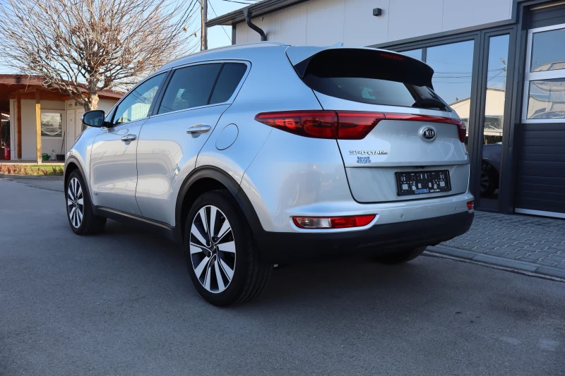 Kia Sportage 2.0CRDI* 4X4* , снимка 6 - Автомобили и джипове - 52801647