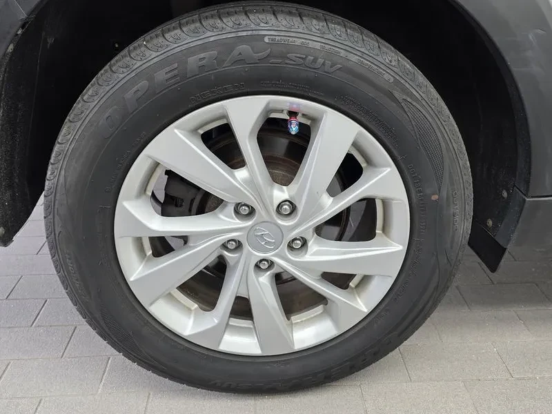 Hyundai Tucson 1.6 2WD SMART, снимка 5 - Автомобили и джипове - 55801638