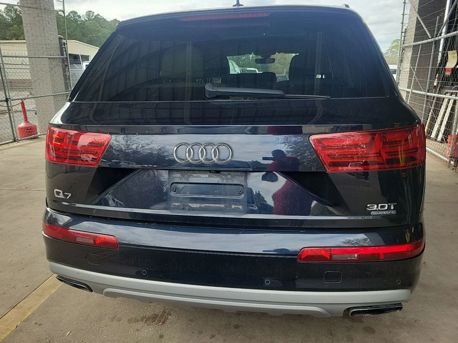 Audi Q7 3.0T* PRESTIGE* 360КАМЕРИ* ДИГИТАЛНО* ТАБЛО* ДИСТР - изображение 4