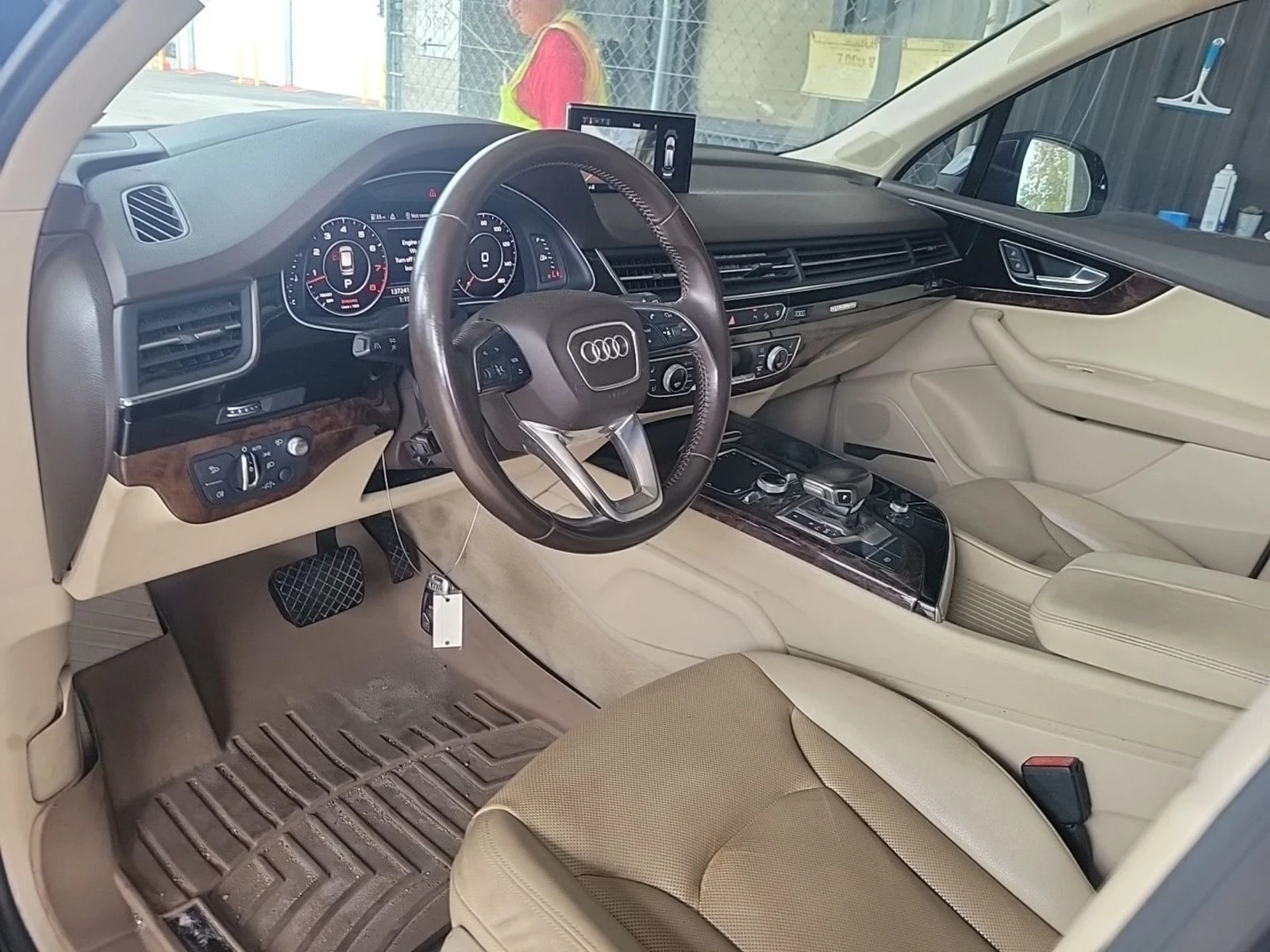 Audi Q7 3.0T* PRESTIGE* 360КАМЕРИ* ДИГИТАЛНО* ТАБЛО* ДИСТР - изображение 7