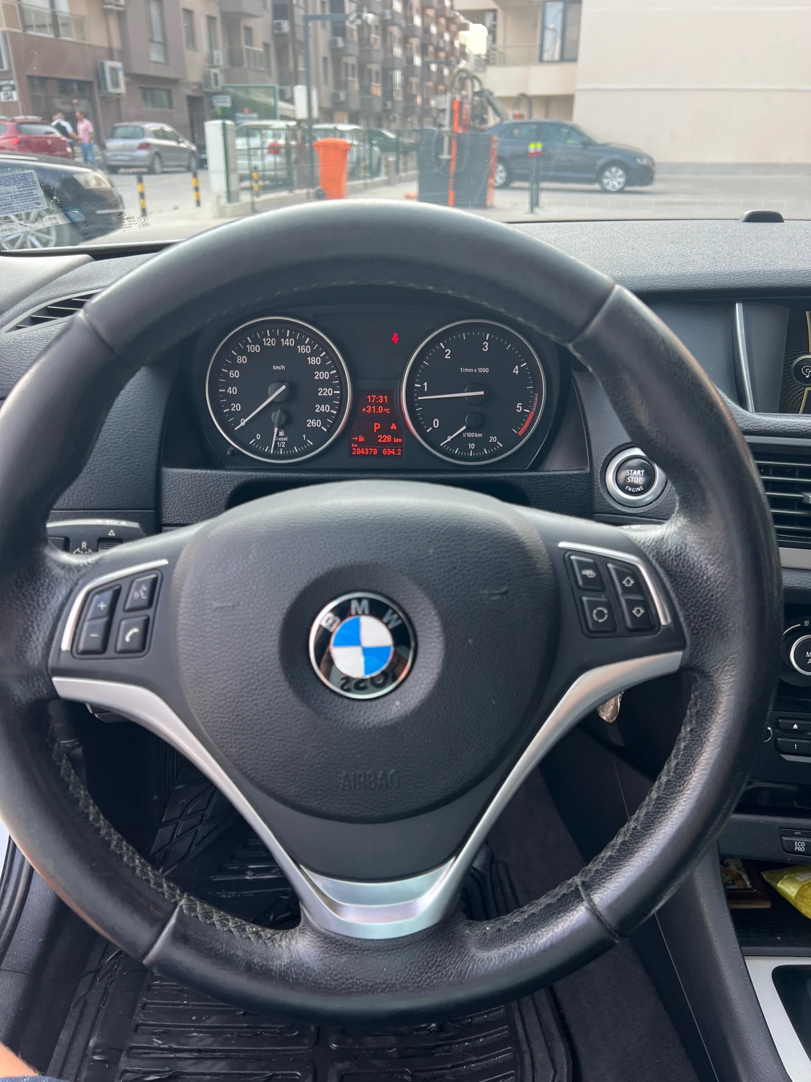 BMW X1 1.8D Xdrive - изображение 6