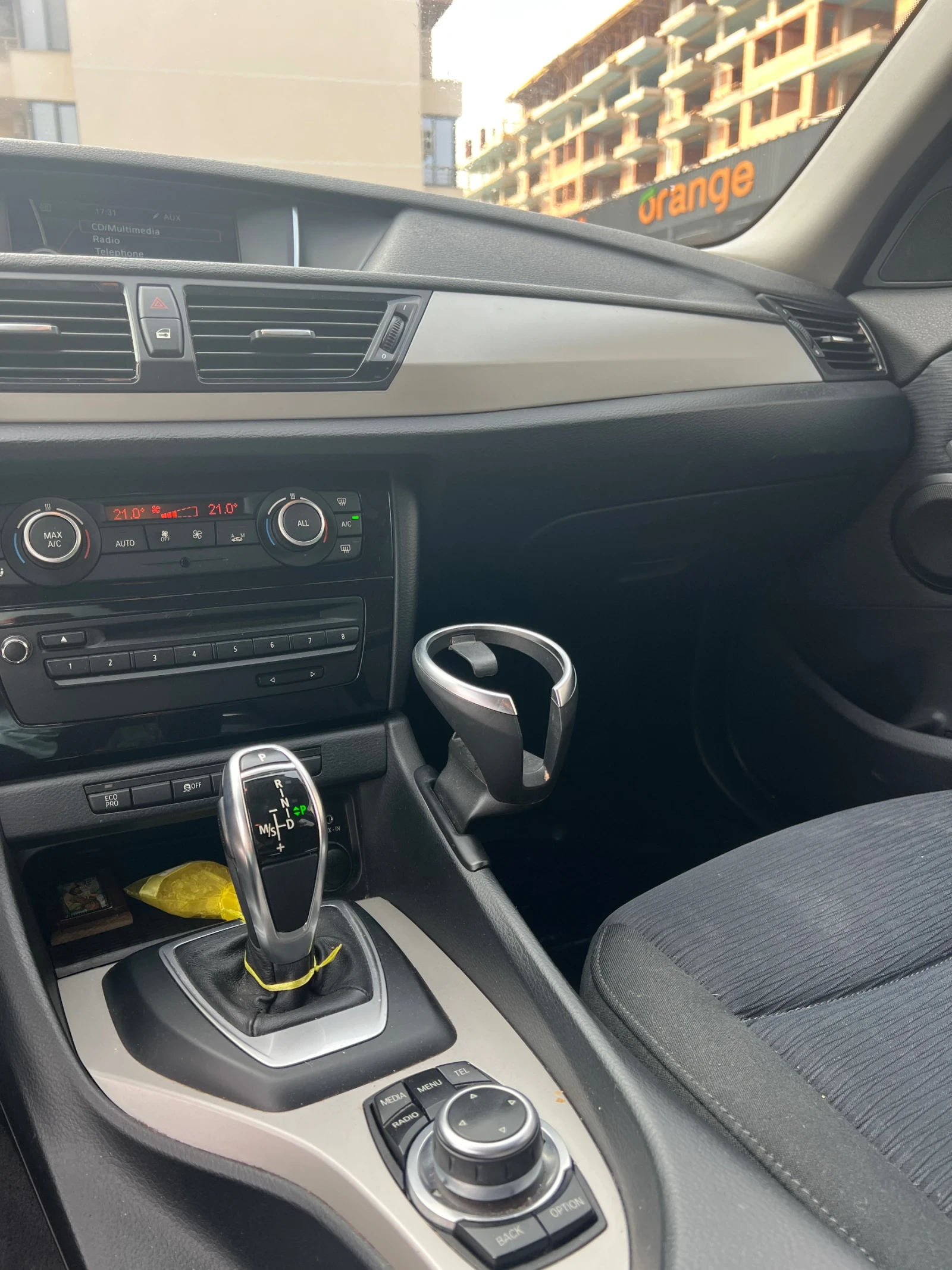 BMW X1 1.8D Xdrive - изображение 7