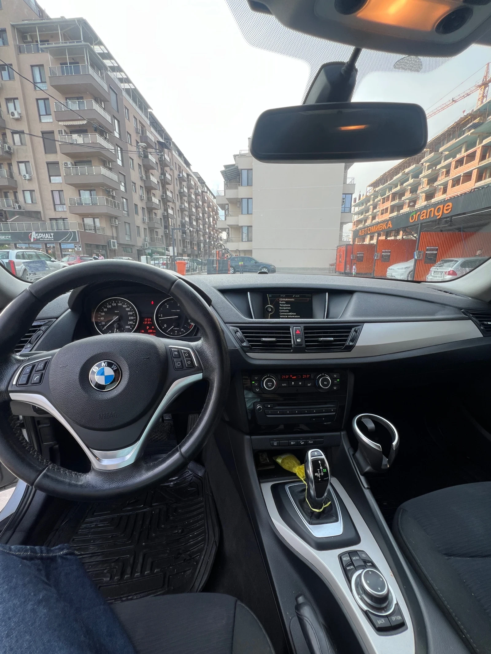 BMW X1 1.8D Xdrive - изображение 5