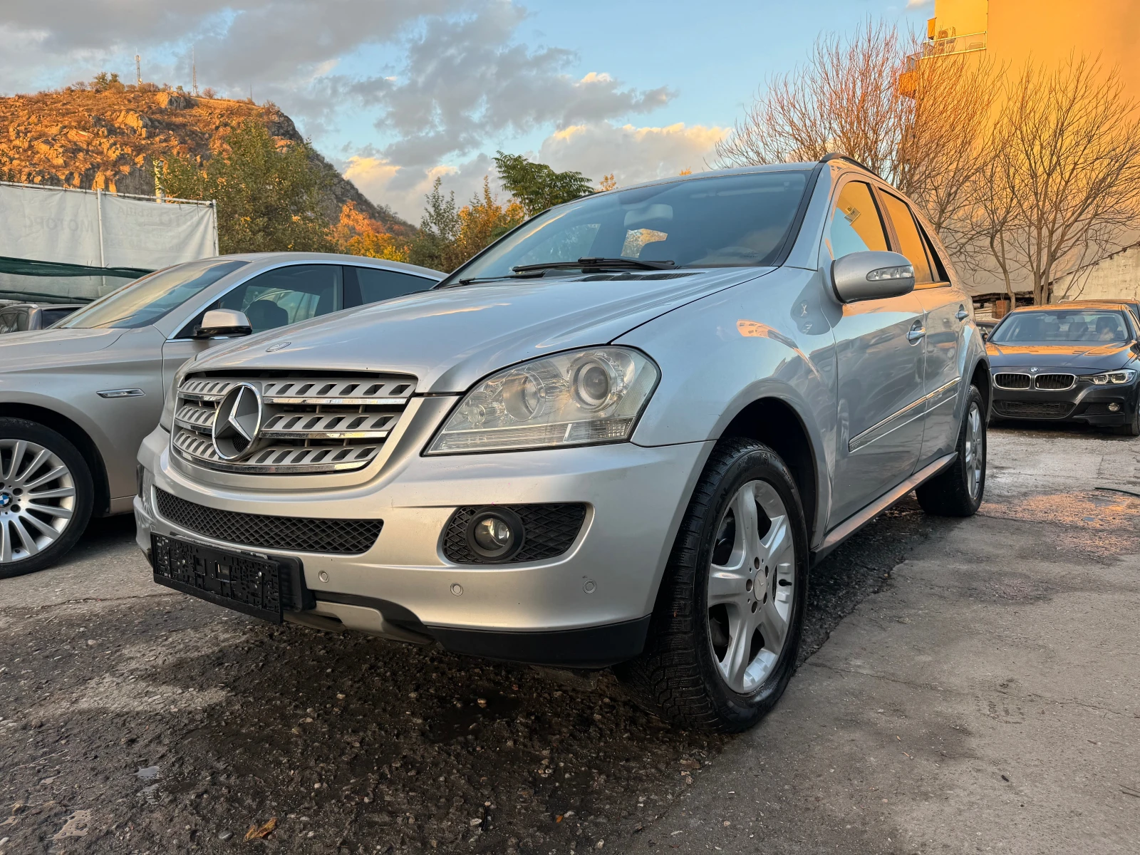 Mercedes-Benz ML 320 CDi 224HP 4 MATIC KOJA NAVI FUUUL 2009G - изображение 2