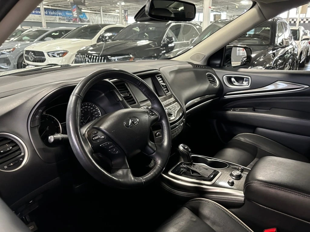 Infiniti QX60 *  *    *   *  | Mobile.bg   16