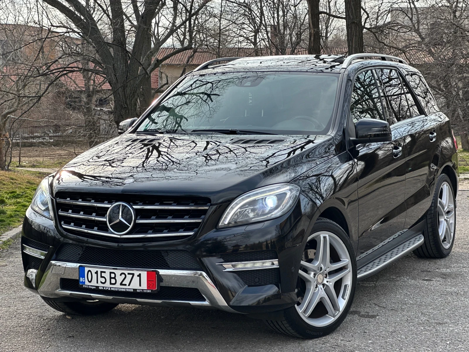 Mercedes-Benz ML 350 AMG/DISTRONIK/EDITION1/DESIGNO/MEMORY