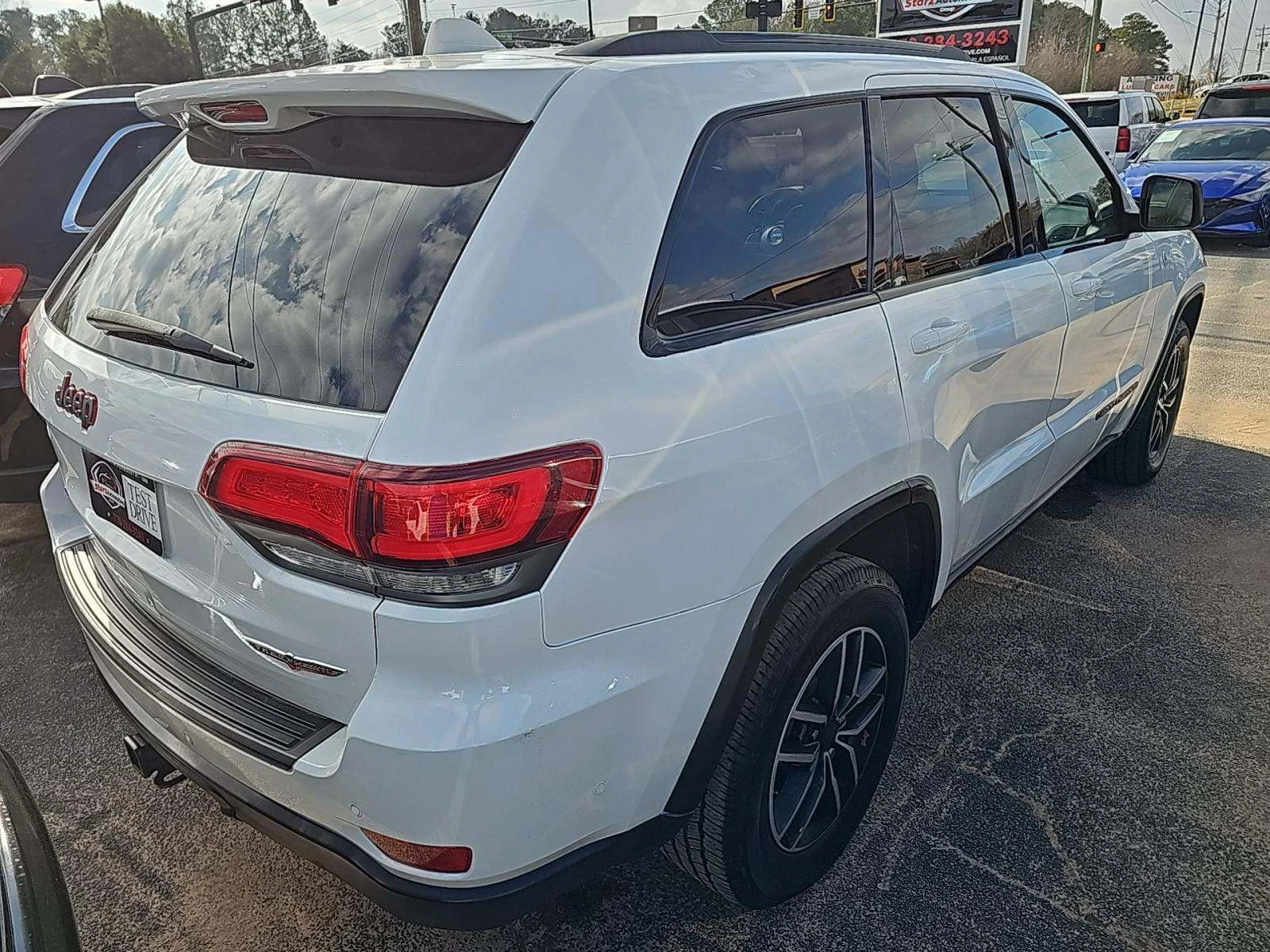 Jeep Grand cherokee  - изображение 3