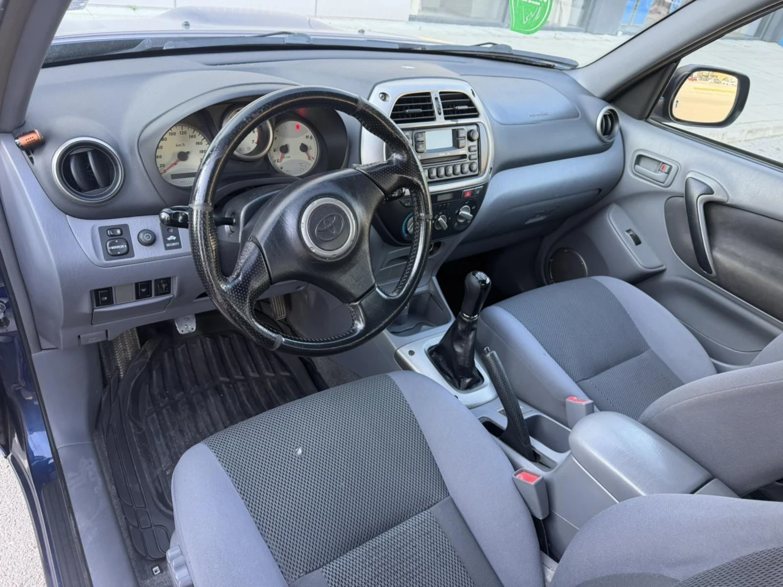 Toyota Rav4 D4D , снимка 11 - Автомобили и джипове - 54973585