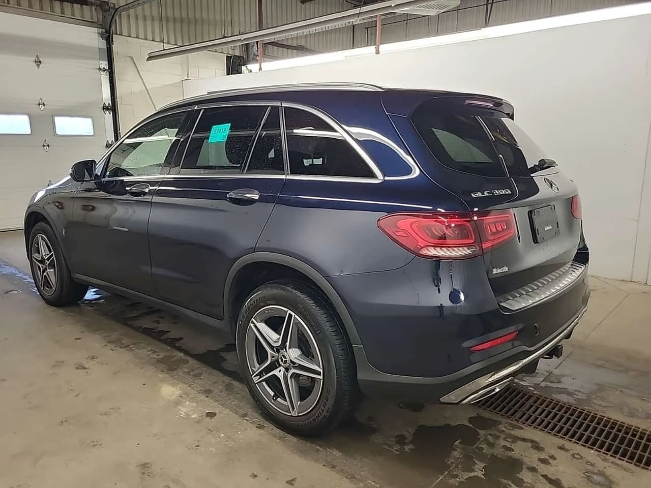 Mercedes-Benz GLC 300 ПОДГРЕВИ| ПАМЕТ| ПАНОРАМА| 2 КЛЮЧА| , снимка 4 - Автомобили и джипове - 55032600