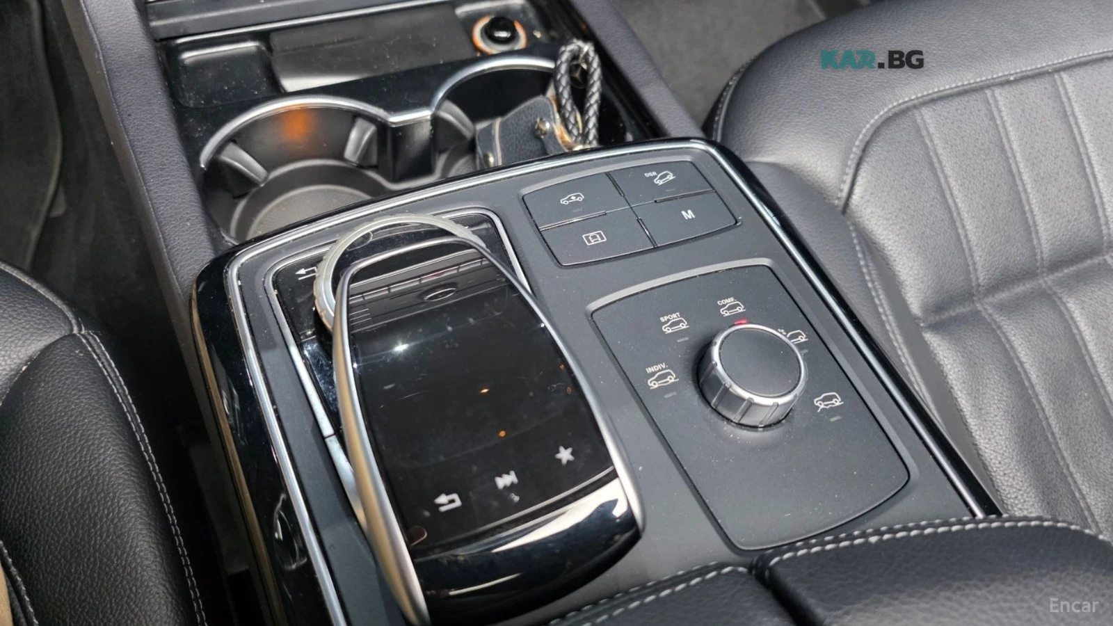 Mercedes-Benz GLE 350 D* 4MATIC* КОЖА* ПОДГРЕВ* ПАНО, снимка 15 - Автомобили и джипове - 55326273