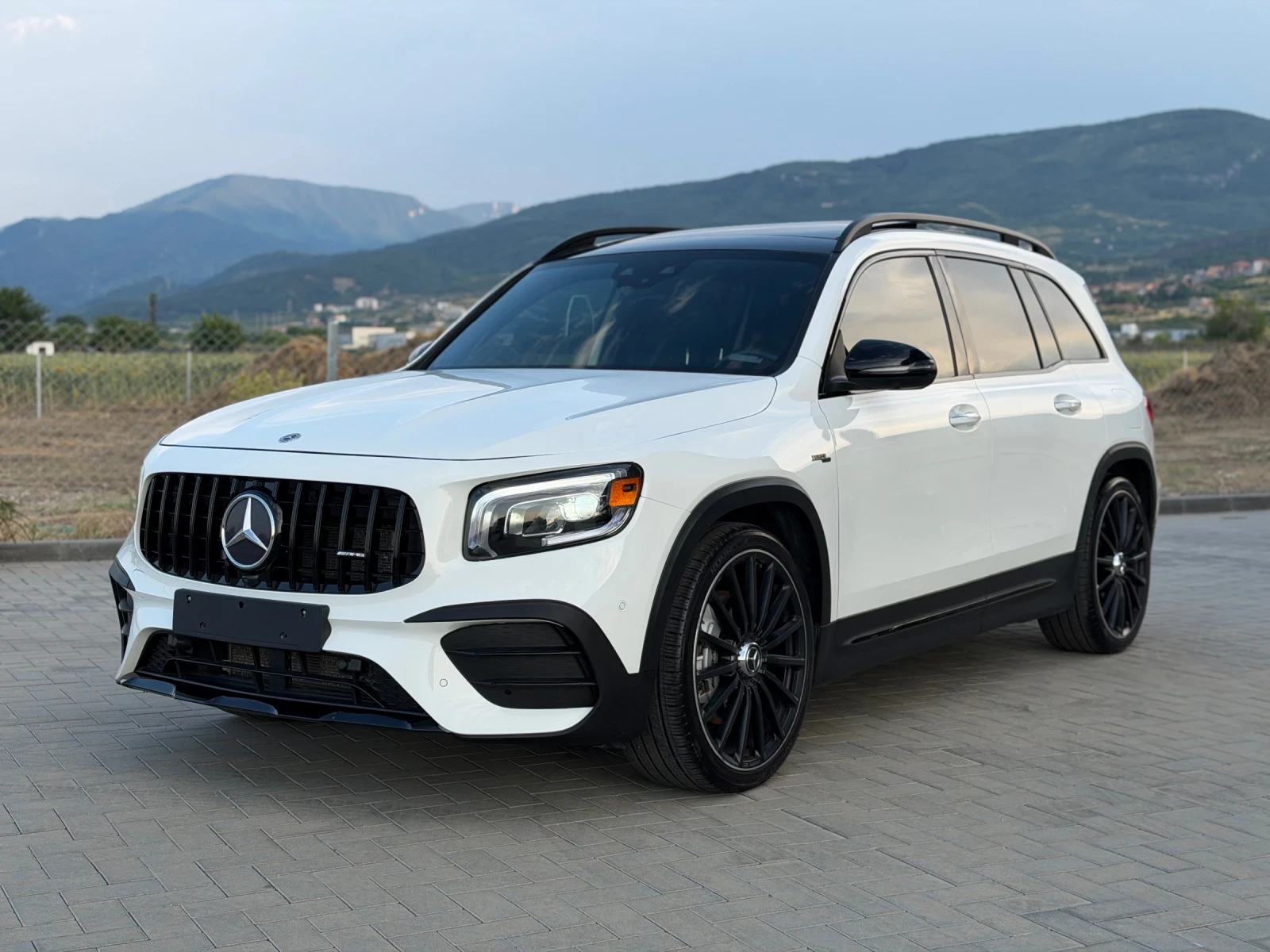 Mercedes-Benz GLB35AMG Full, снимка 3 - Автомобили и джипове - 55412768