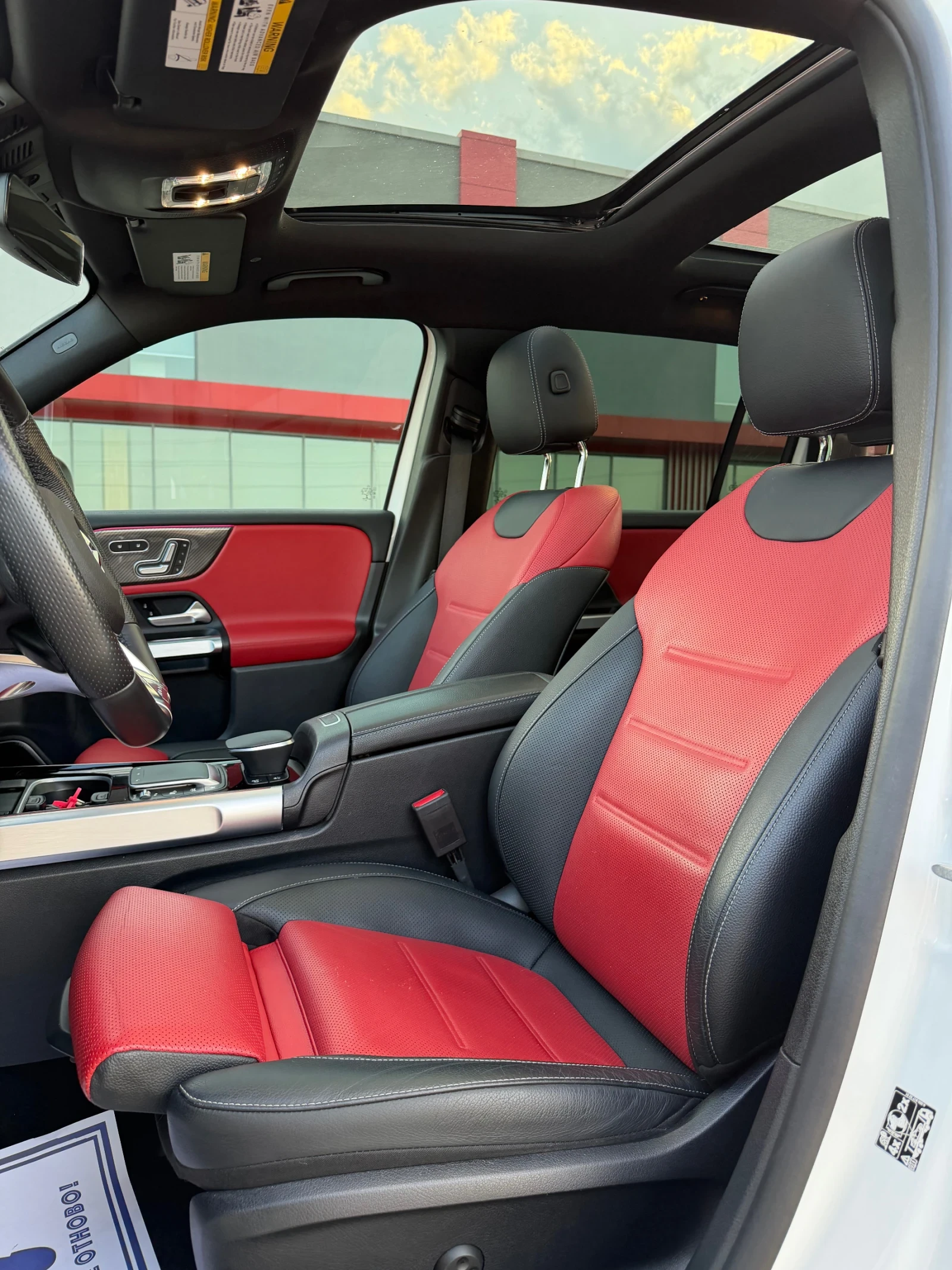 Mercedes-Benz GLB35AMG Full, снимка 10 - Автомобили и джипове - 55412768