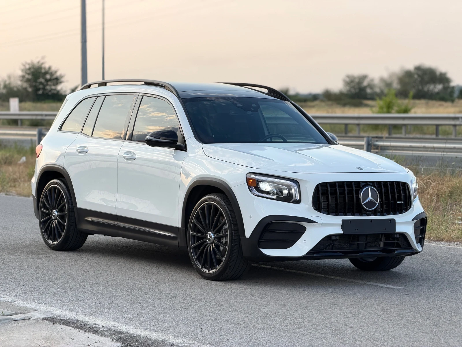 Mercedes-Benz GLB35AMG Full, снимка 4 - Автомобили и джипове - 55412768