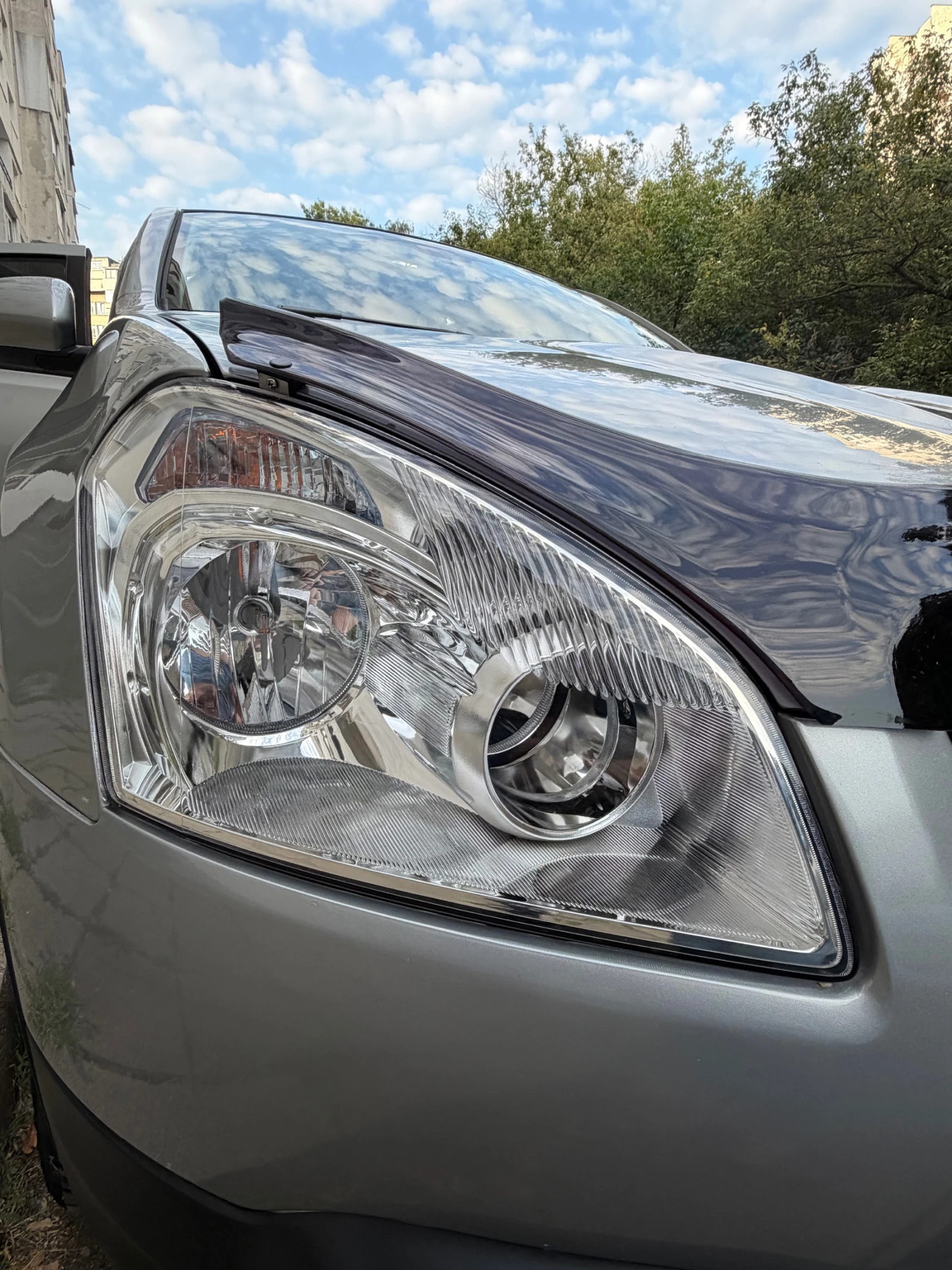 Nissan Qashqai J 10, снимка 10 - Автомобили и джипове - 55600616