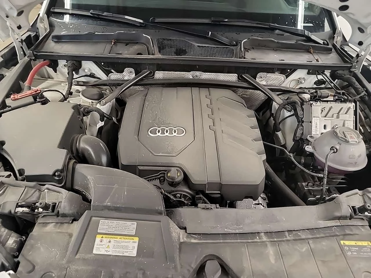 Audi Q5 PROGRESSIV / 360 / DISTRONIC / 2 КЛЮЧА , снимка 16 - Автомобили и джипове - 55640972