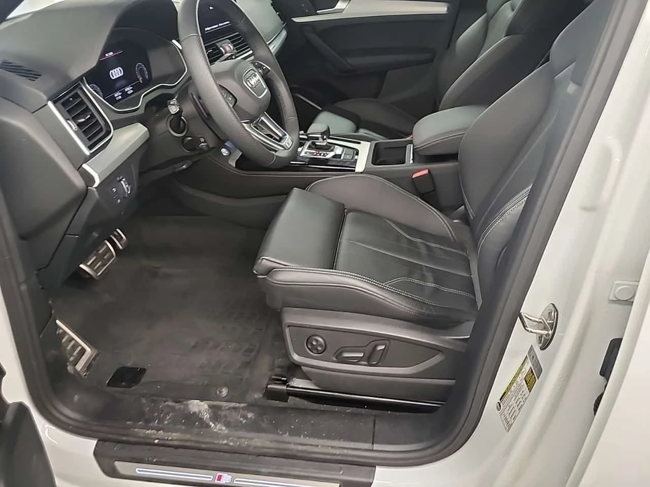 Audi Q5 PROGRESSIV / 360 / DISTRONIC / 2 КЛЮЧА , снимка 5 - Автомобили и джипове - 55640972