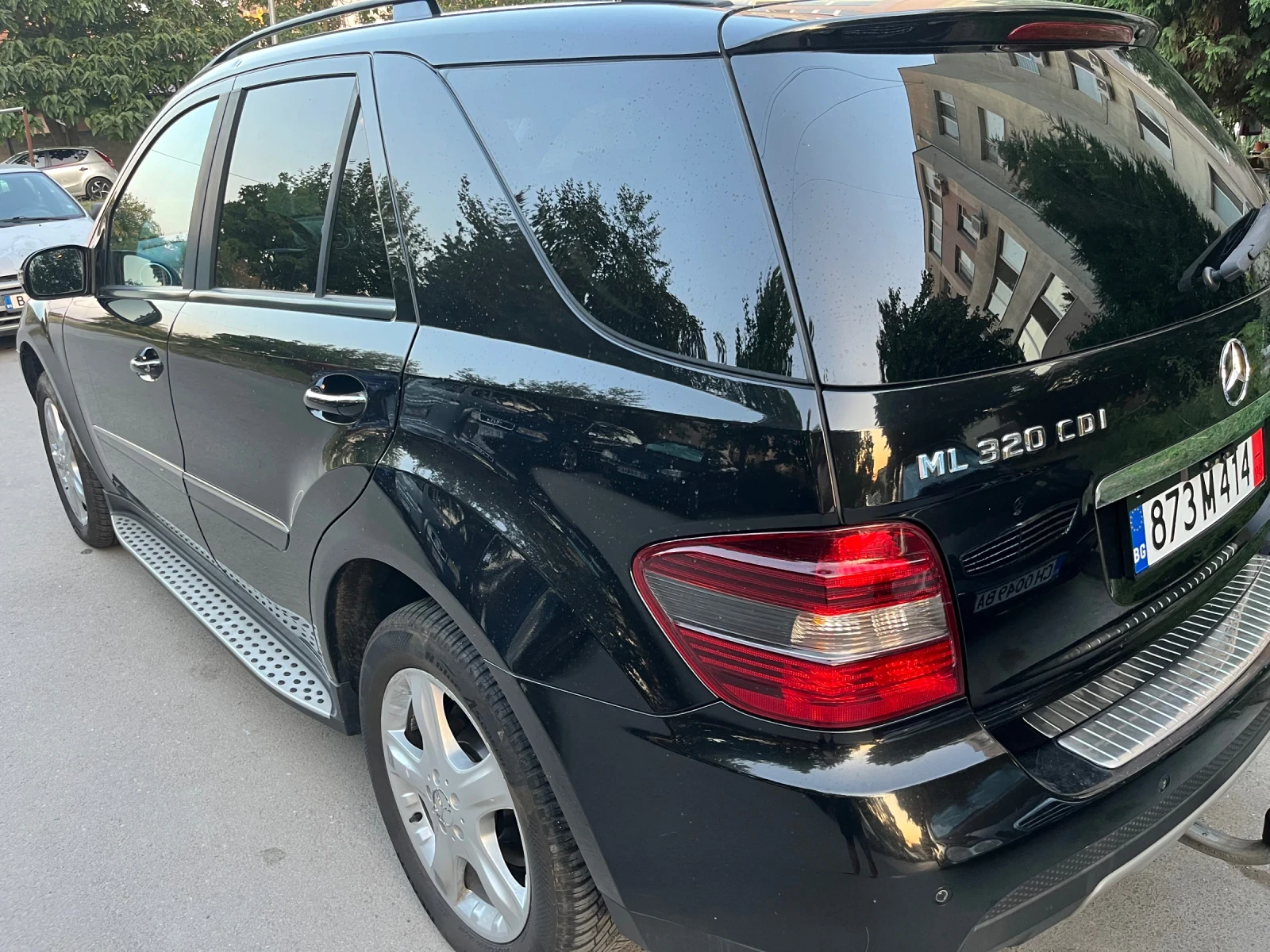 Mercedes-Benz ML 320, снимка 4 - Автомобили и джипове - 55710100