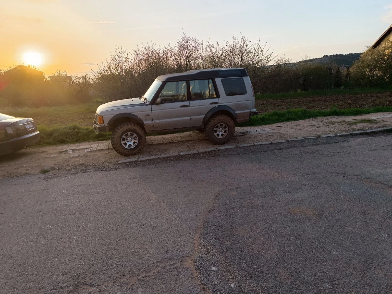 Land Rover Discovery, снимка 3 - Автомобили и джипове - 55838748