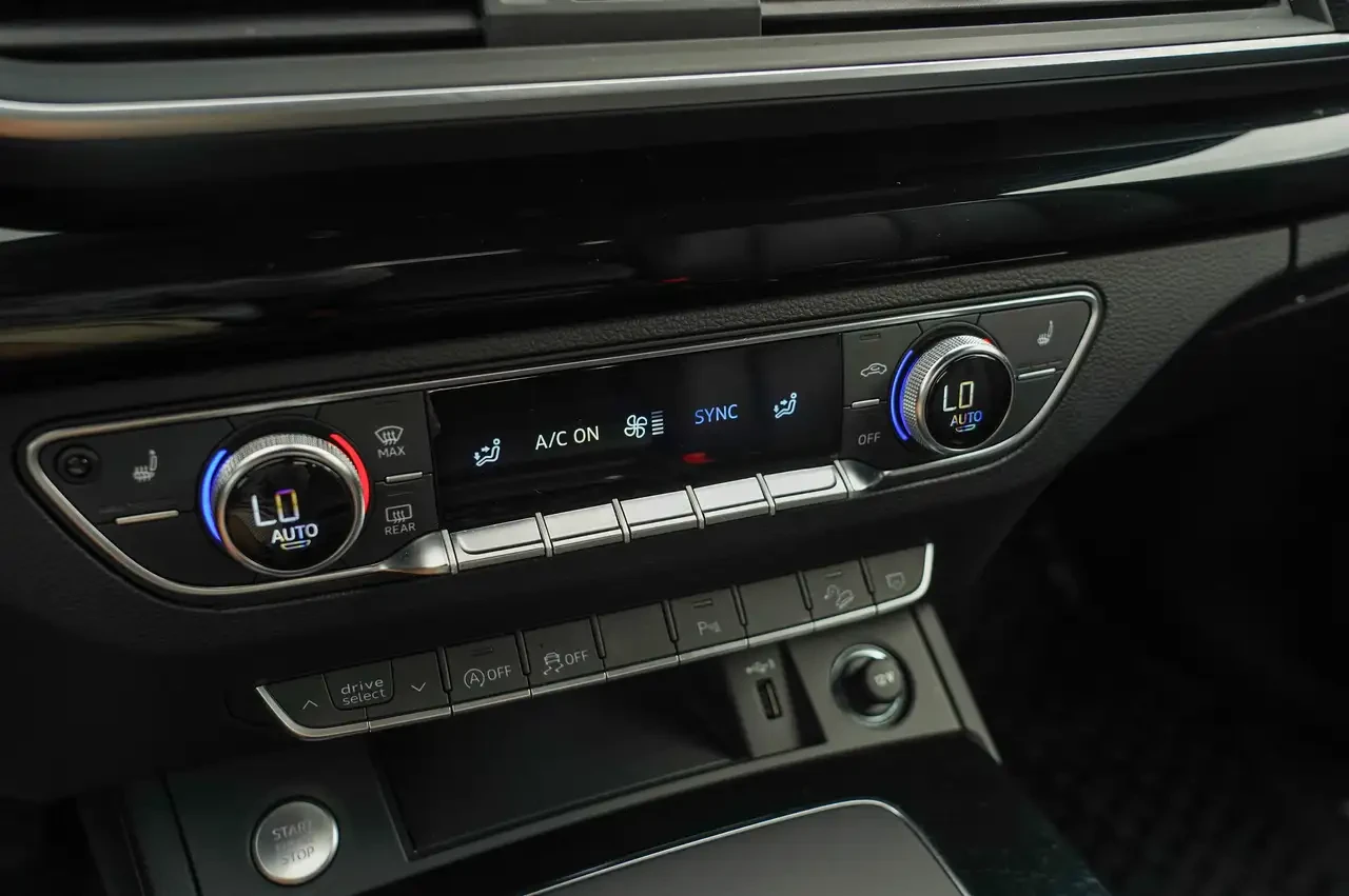 Audi Q5, снимка 15 - Автомобили и джипове - 56183986