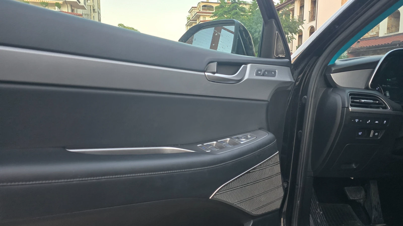 Hyundai Palisade 3.8 бензин, AWD, снимка 6 - Автомобили и джипове - 56298566