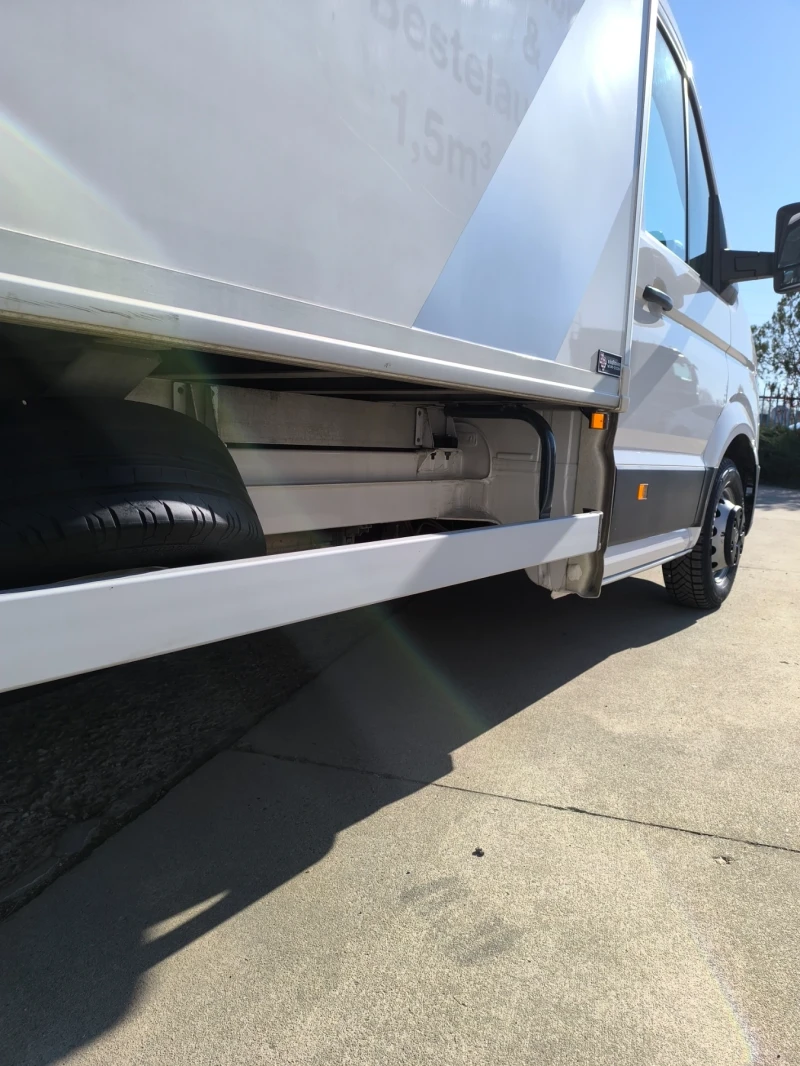 VW Crafter 2.0TDI, снимка 7 - Бусове и автобуси - 49581218