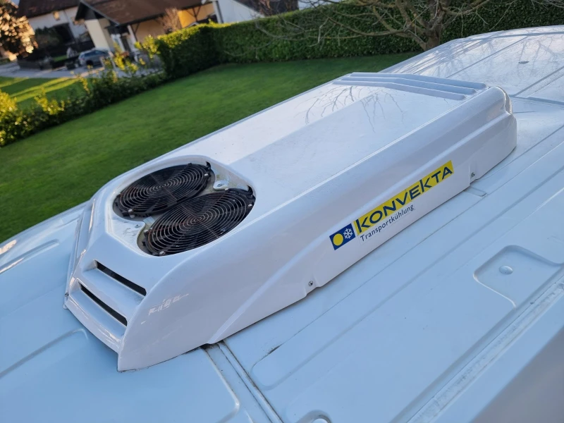 Ford Transit 2.0 TDCI Хладилен Евро 6, снимка 9 - Бусове и автобуси - 52643168