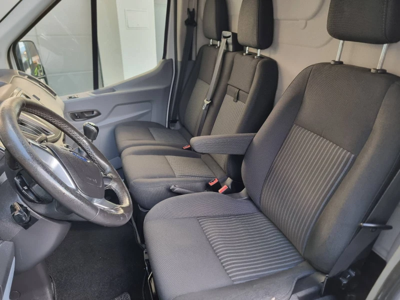 Ford Transit 2.0 TDCI Хладилен Евро 6, снимка 11 - Бусове и автобуси - 52643168