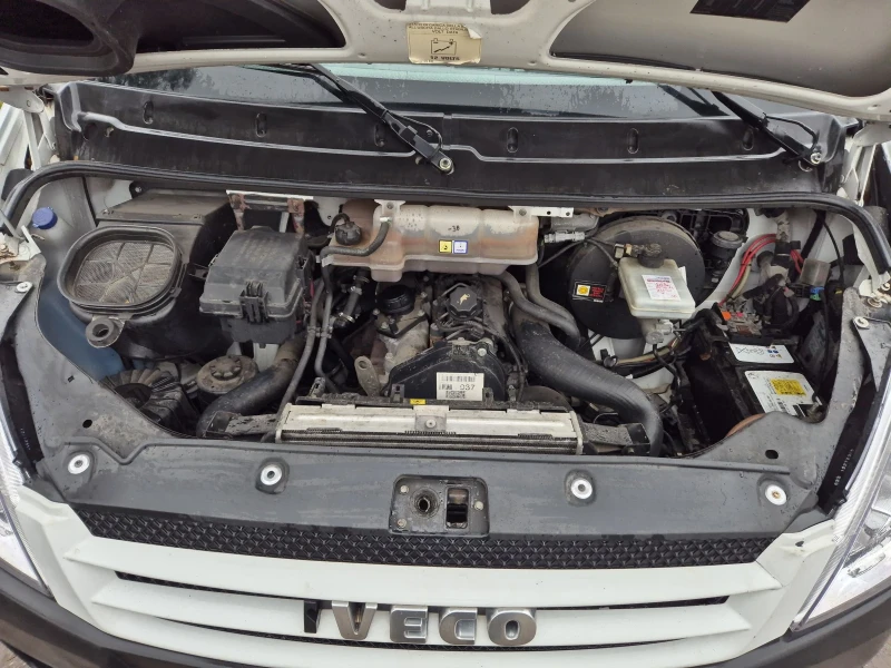 Iveco Daily 35c, снимка 13 - Бусове и автобуси - 52695286