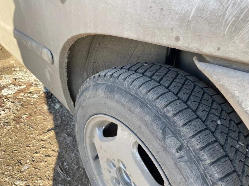 Mercedes-Benz Vito Пътнически, снимка 5 - Бусове и автобуси - 52947309