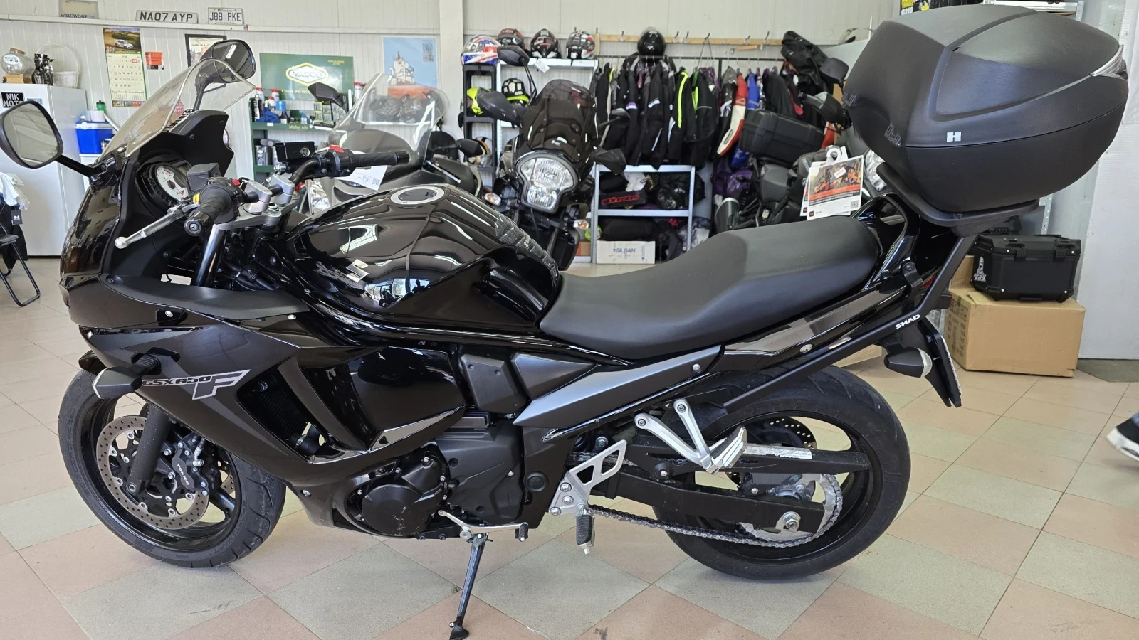 Suzuki Gsx 650 F Като нов ! Лизинг !, снимка 6 - Мотоциклети и мототехника - 54566119