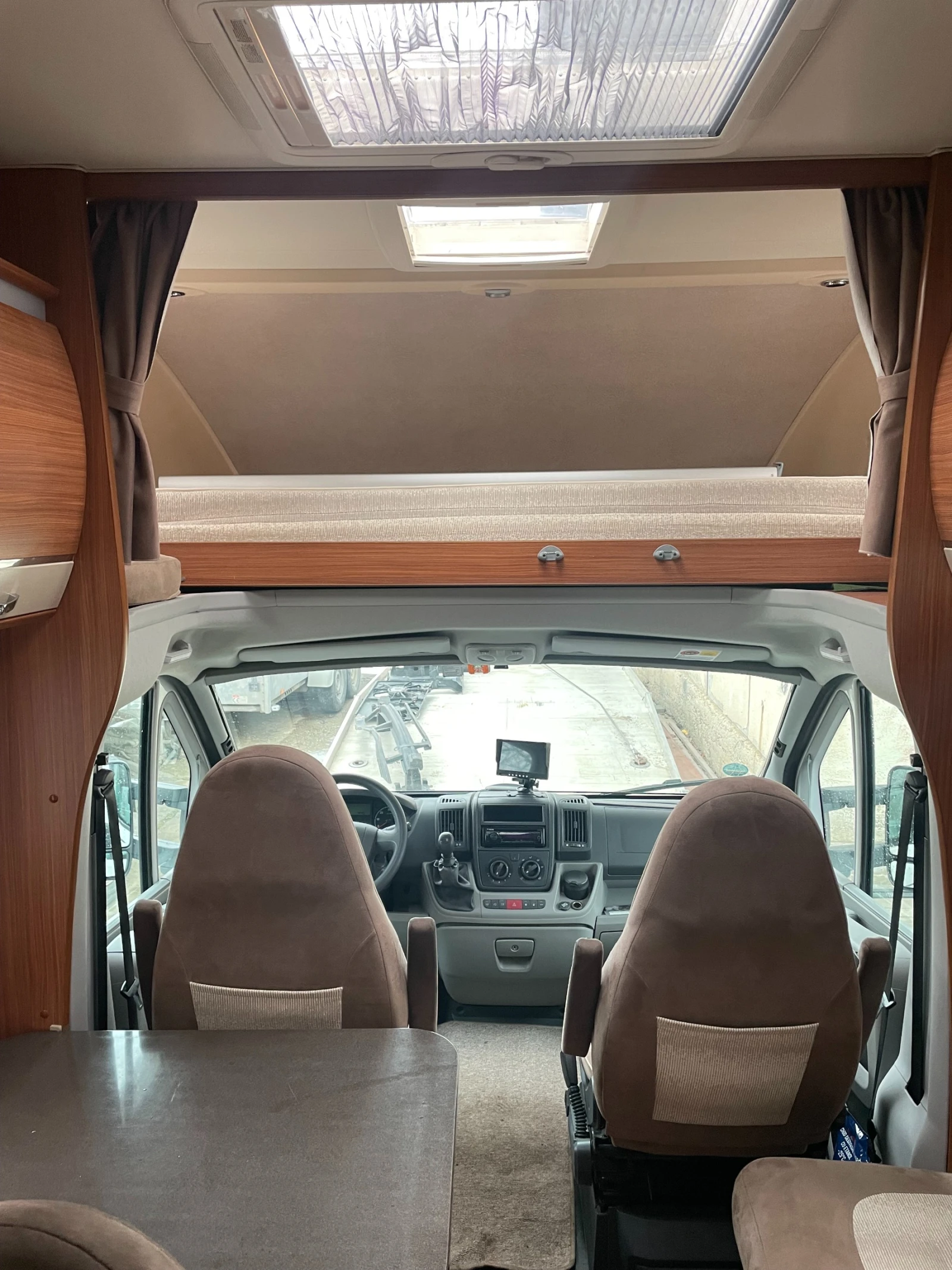 Кемпер Adria CORAL A760SL - изображение 8