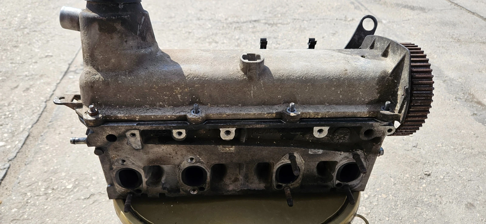 Оборудвана глава за кади на метан 2000 кубика 109 коня 2008 година