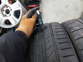 Гуми Летни 305/30R21, снимка 5