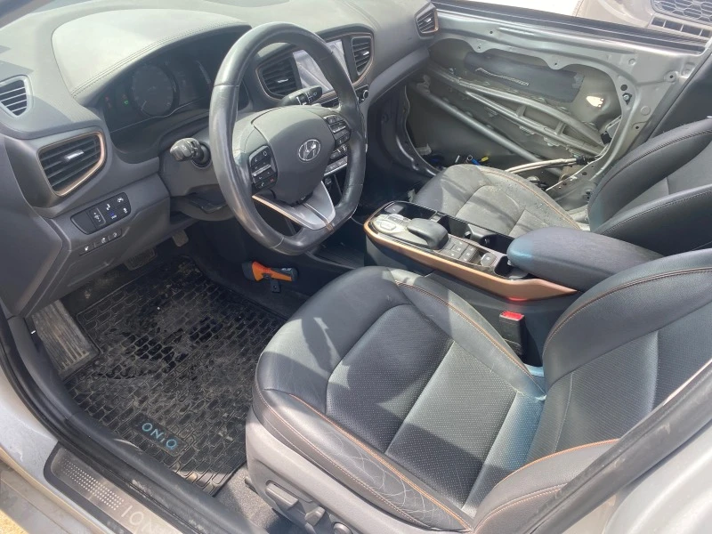 Hyundai Ioniq, снимка 10 - Автомобили и джипове - 45903893