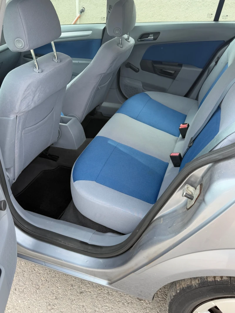 Opel Astra 1.4i, снимка 8 - Автомобили и джипове - 52017039
