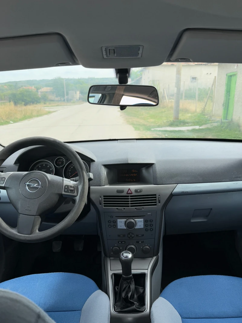 Opel Astra 1.4i, снимка 13 - Автомобили и джипове - 52017039