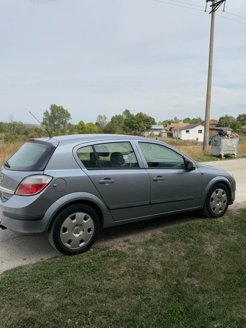 Opel Astra 1.4i, снимка 5 - Автомобили и джипове - 52017039