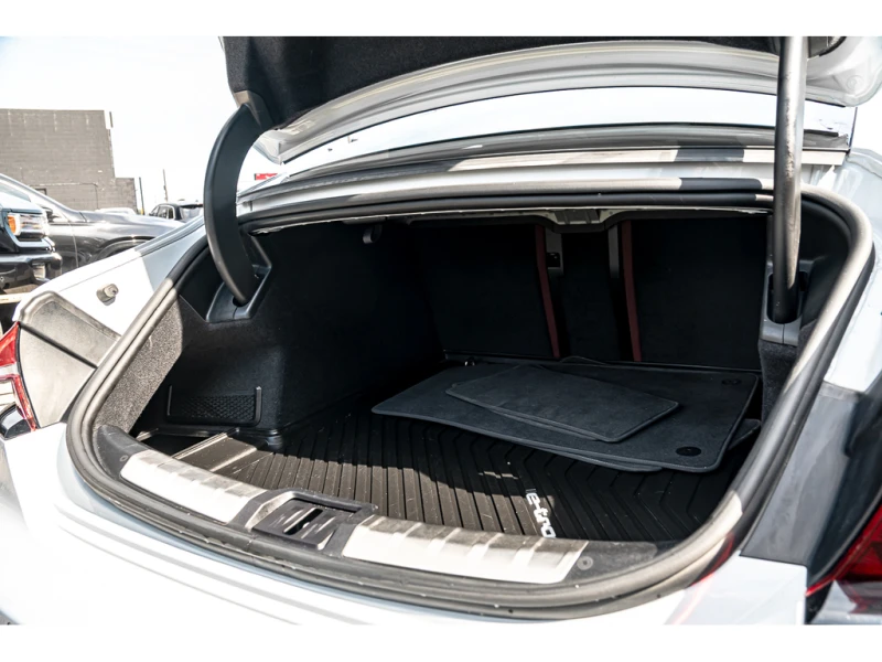 Audi E-Tron GT * Premium Plus * Quattro * Matrix * Head-Up, снимка 17 - Автомобили и джипове - 52936242