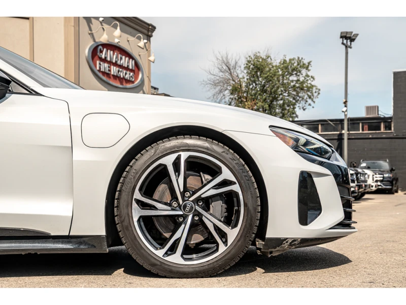 Audi E-Tron GT * Premium Plus * Quattro * Matrix * Head-Up, снимка 8 - Автомобили и джипове - 52936242