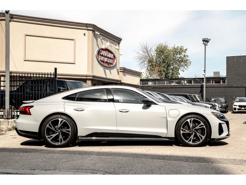 Audi E-Tron GT * Premium Plus * Quattro * Matrix * Head-Up, снимка 4 - Автомобили и джипове - 52936242