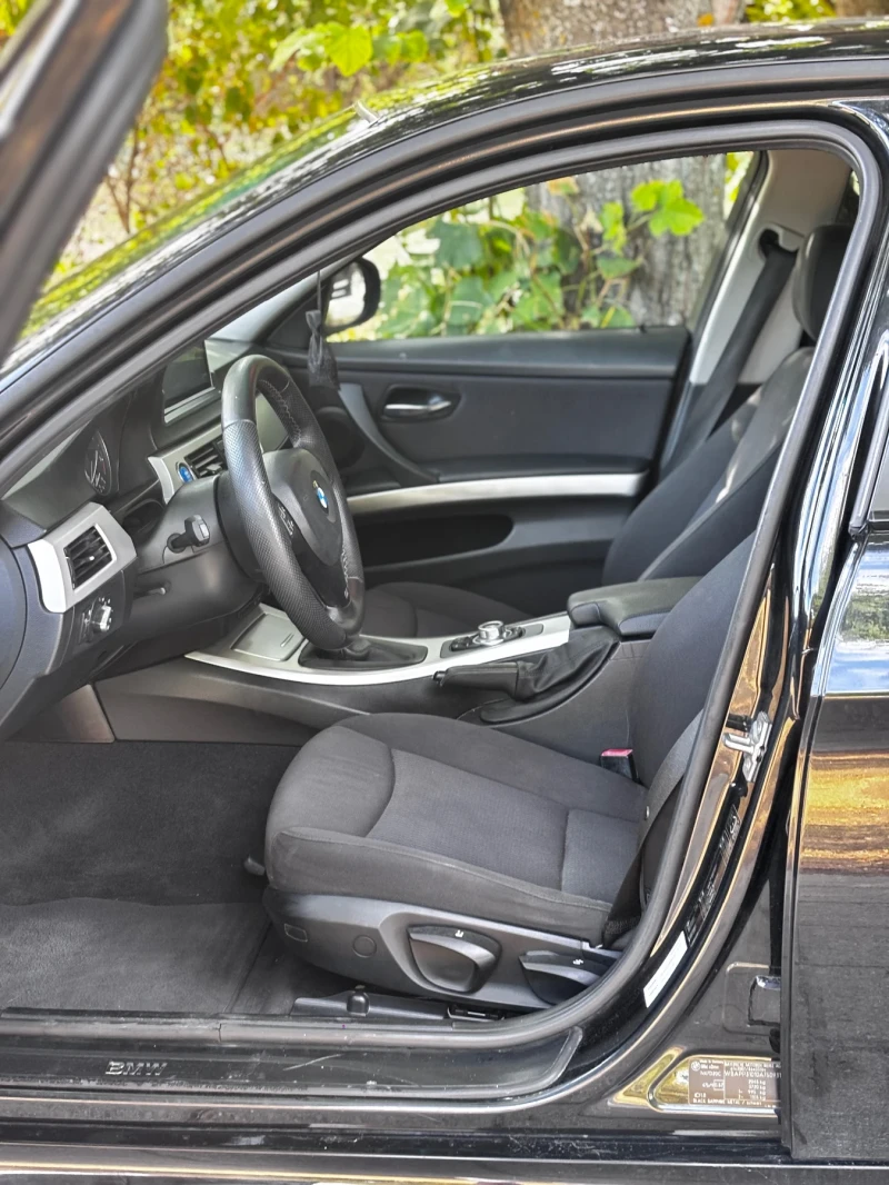 BMW 320, снимка 8 - Автомобили и джипове - 52670205