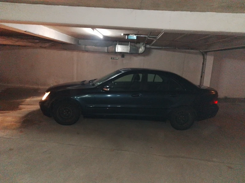 Mercedes-Benz C 220 2.2 CDI , снимка 6 - Автомобили и джипове - 53094624