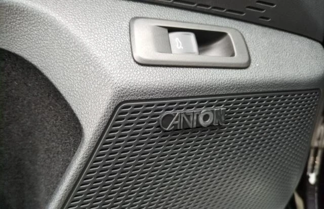 Skoda Octavia RS* PANO* DISTR* 360CAM* MEMORY* CANTON* BLACK-EDI, снимка 7 - Автомобили и джипове - 53378185