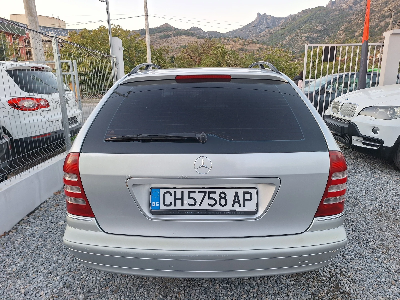 Mercedes-Benz C 200 2.0 GPL НАПЪЛНО ОБСЛУЖЕН  - изображение 6