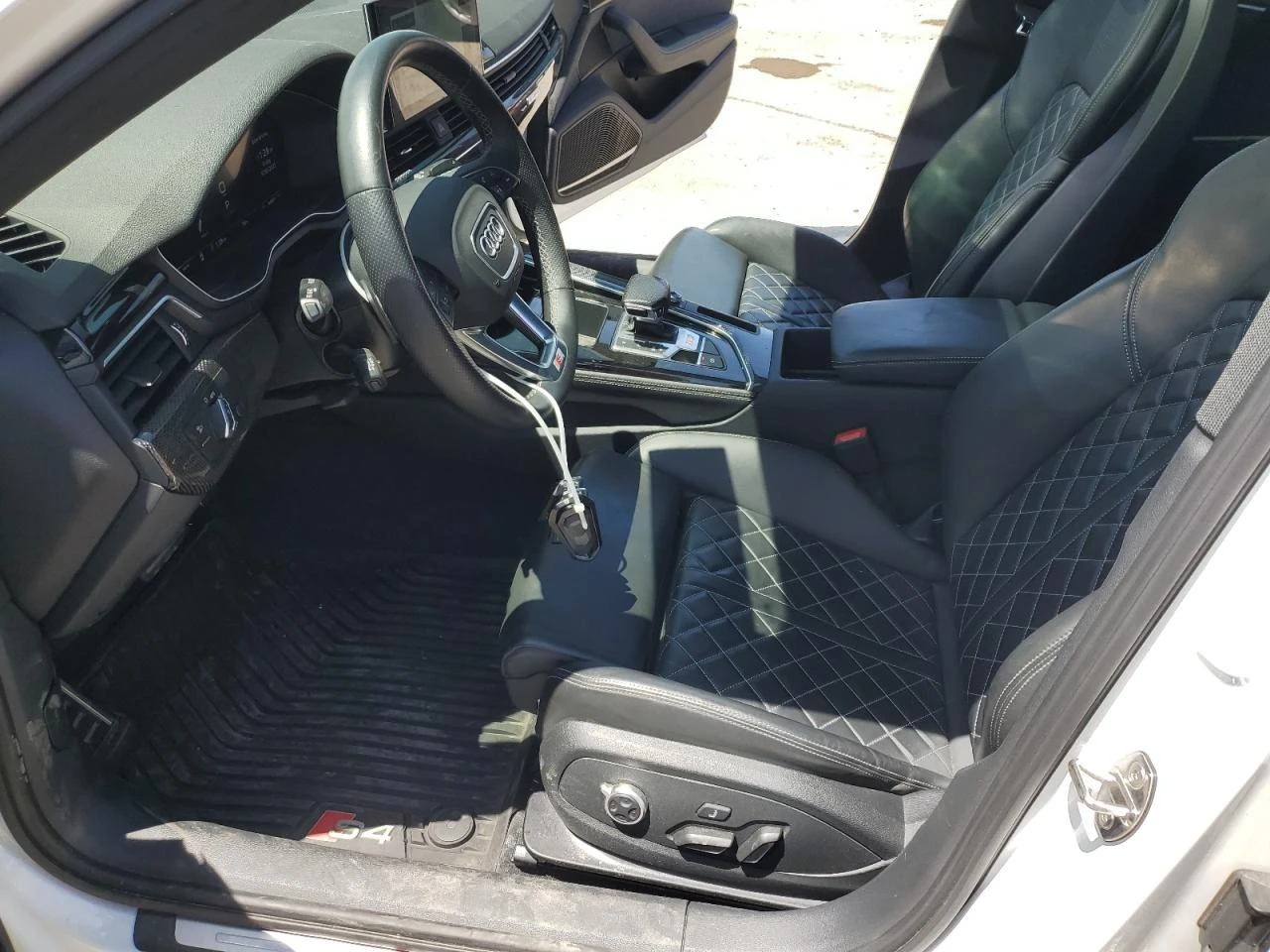 Audi S4 PREMIUM PLUS S-LINE - изображение 7